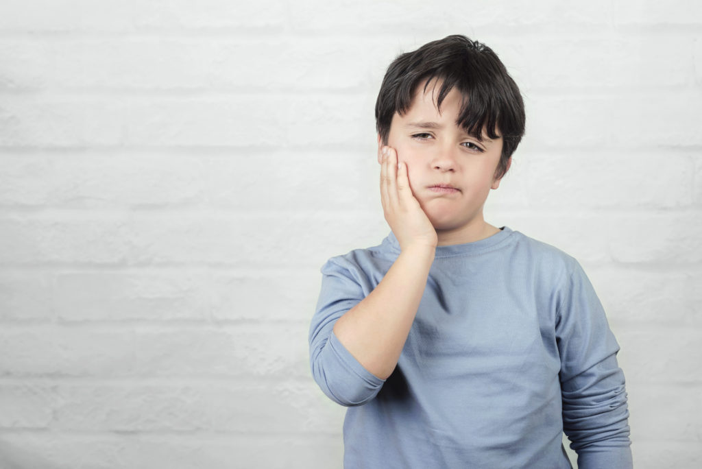 Causes of Toothaches for kids and ways to relieve it
